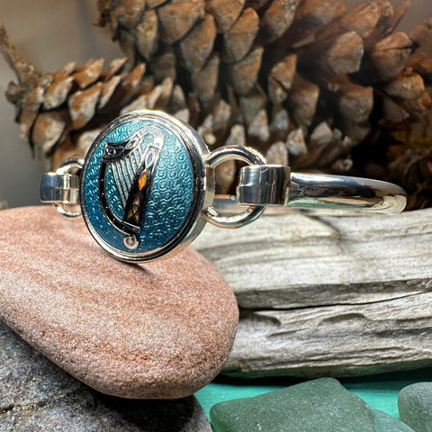Load image into Gallery viewer, Celtic Harp Bracelet, Celtic Jewelry, Irish Jewelry, Bangle Bracelet, Scotland Jewelry, Ireland Jewelry, Wife Gift, Irish Harp Bangle
