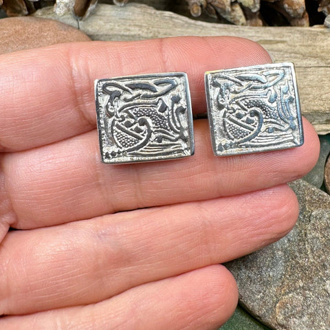 Load image into Gallery viewer, Celtic Cuff Links, Scotland Jewelry, Men's Celtic Jewelry, Boy's Irish Jewelry, Bagpiper Gift, Groom Gift, Boyfriend Gift, Husband Gift
