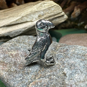 Puffin Lapel Pin, Scotland Jewelry, Bird Pin, Seashore Bird Jewelry, Cute Scatter Pin, Scottish Jewelry, Puffin Jewelry, Silver Brooch
