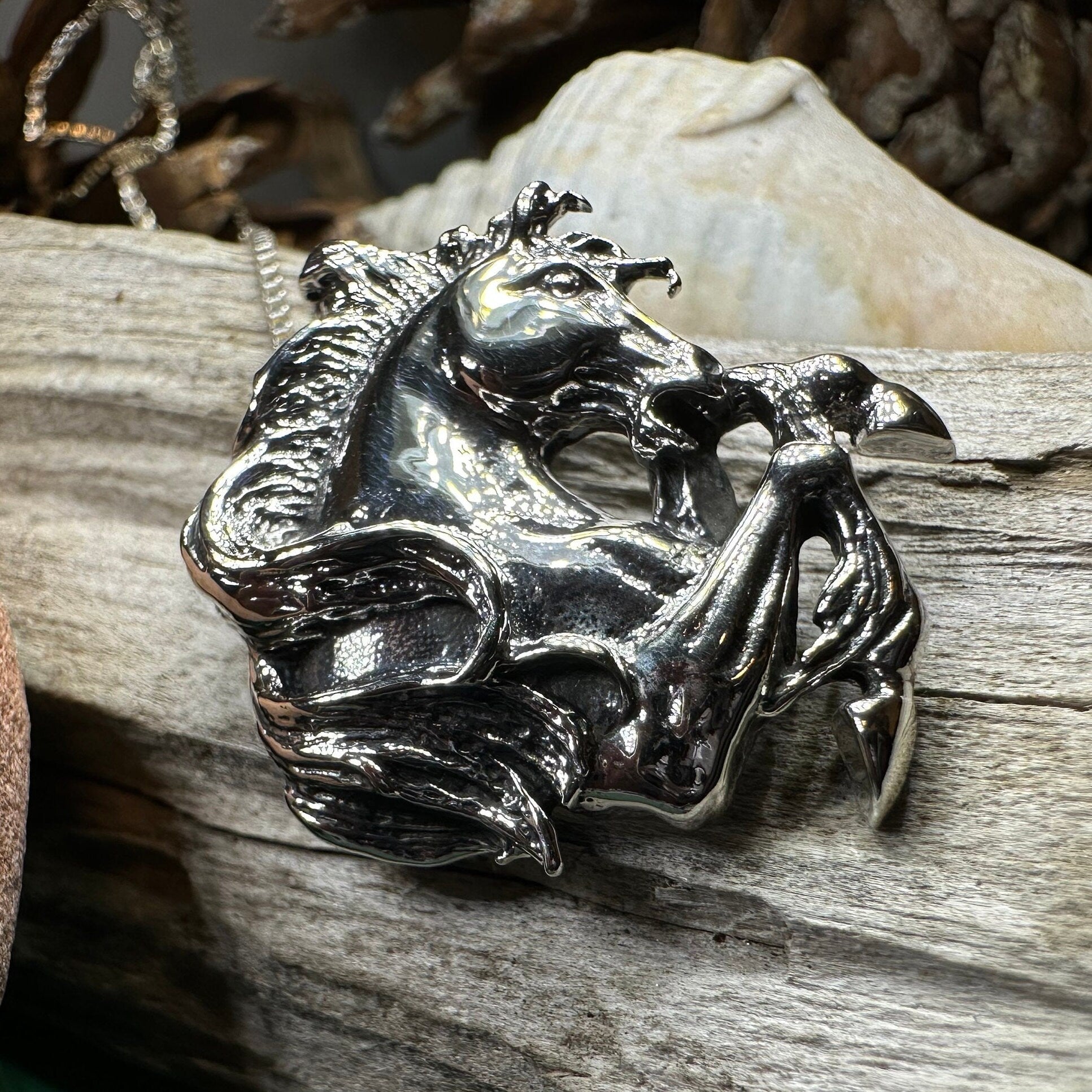 Horse Necklace, Equestrian Jewelry, Animal Pendant, Yellowstone, Mustang Pendant, Rodeo Jewelry, Horse Racing, Nature Jewelry, Wife Gift