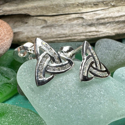 Load image into Gallery viewer, Trinity Knot Earrings, Triquetra Jewelry, Celtic Stud Earrings, Irish Jewelry, Anniversary Gift, Irish Jewelry, Scotland Gift, Wife Gift
