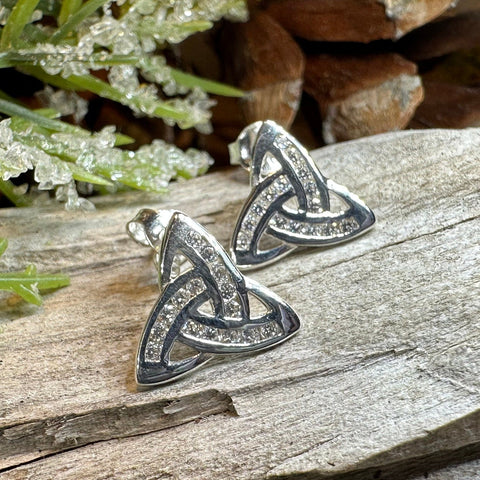 Load image into Gallery viewer, Trinity Knot Earrings, Triquetra Jewelry, Celtic Stud Earrings, Irish Jewelry, Anniversary Gift, Irish Jewelry, Scotland Gift, Wife Gift
