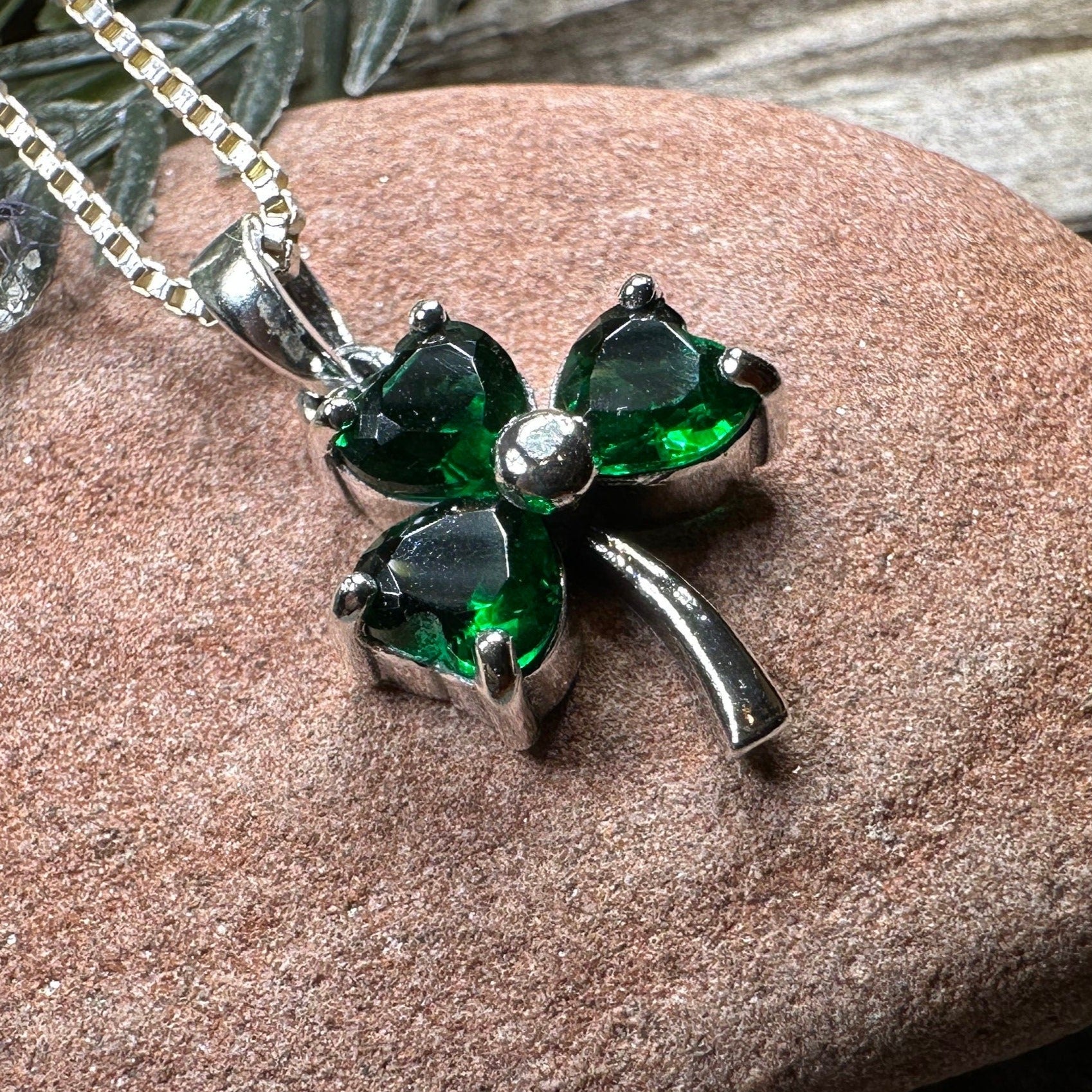 Shamrock Necklace, Clover Pendant, Irish Necklace, Irish Gift, Anniversary Gift, Emerald Ireland Jewelry, Friendship Gift, Celtic Necklace
