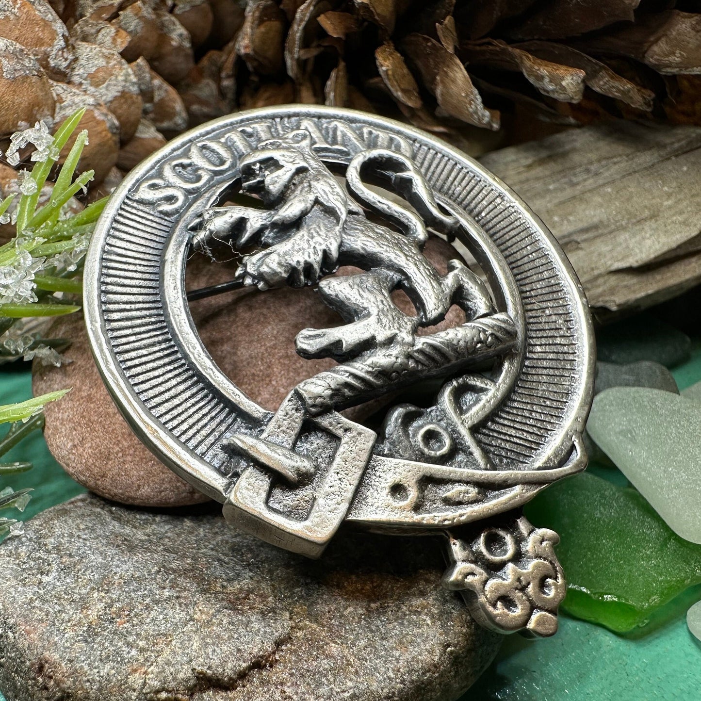 Lion Brooch, Celtic Jewelry, Scottish Pin, Scotland Brooch, Celtic Brooch, Anniversary Gift, Cap Badge Pin, Bagpiper Gift, Plaid Pin