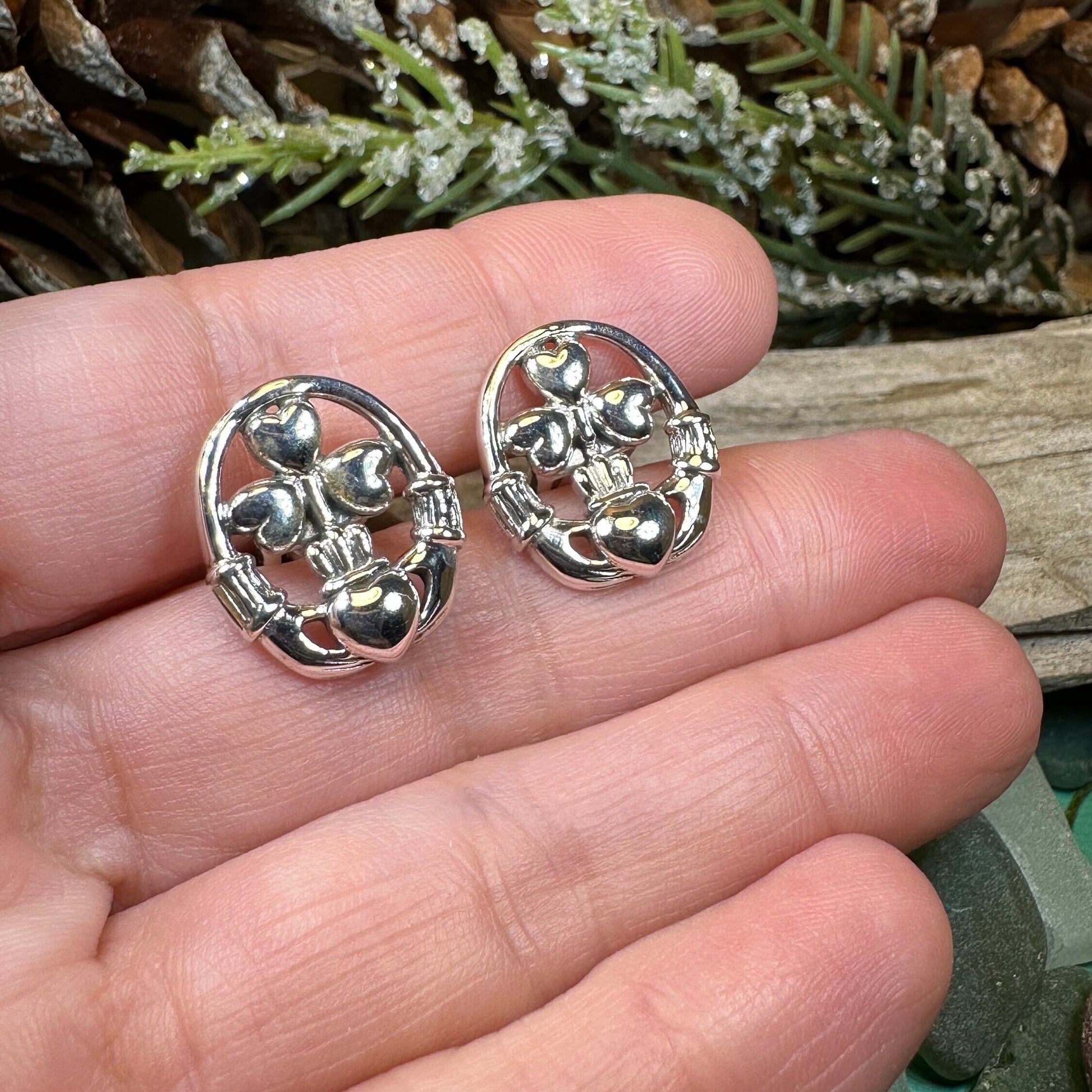 Claddagh Cuff Links, Irish Jewelry, Mens Celtic Jewelry, Silver Gift for Him, Dad Gift, Groom Gift, Dad Gift, Graduation Gift, Shamrock Gift