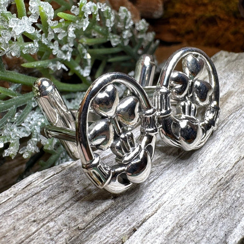 Load image into Gallery viewer, Claddagh Cuff Links, Irish Jewelry, Mens Celtic Jewelry, Silver Gift for Him, Dad Gift, Groom Gift, Dad Gift, Graduation Gift, Shamrock Gift
