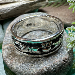 Celtic Ring, Irish Wedding Ring, Ireland Ring, Claddagh Ring, Irish Ring, Promise Ring, Anniversary Gift, Silver Wedding Band, Ireland Gift