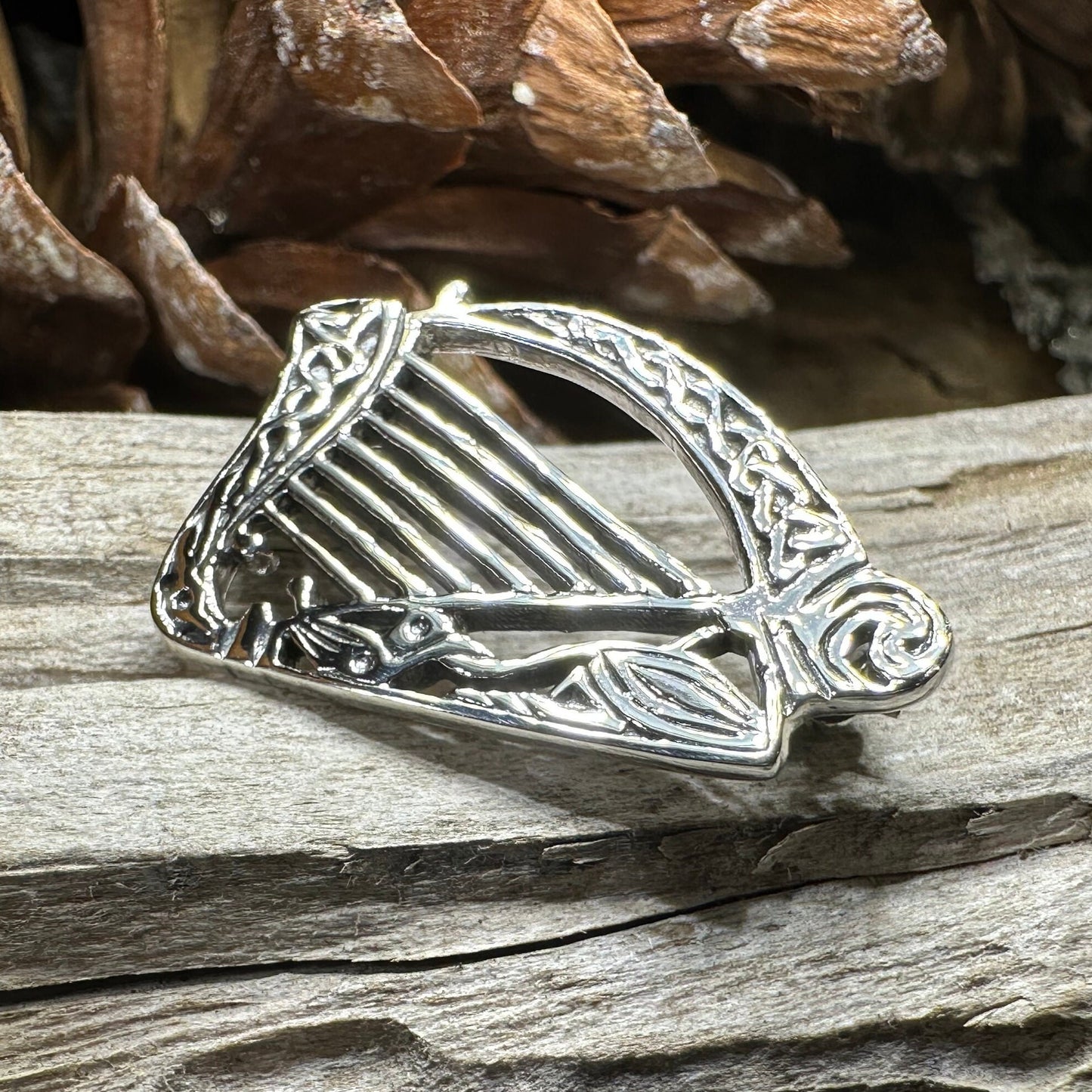 Ancient Bard Celtic Harp Brooch - Irish Sterling Silver Pin — view 8