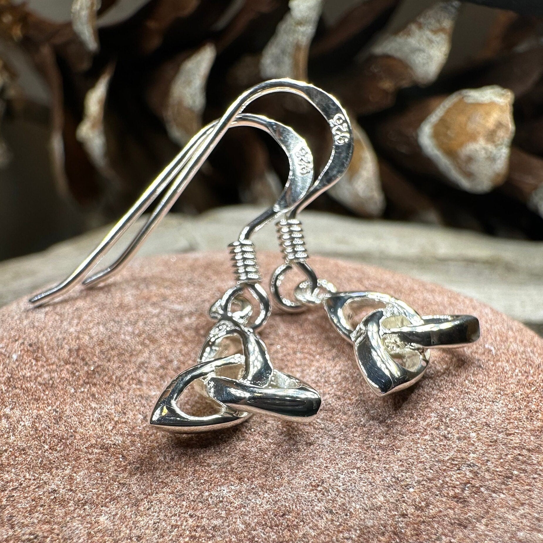 Trinity Knot Earrings, Celtic Earrings, Irish Jewelry, Scottish Jewelry, Mom Gift, Anniversary Gift, Celtic Knot Jewelry, Triquetra Earrings