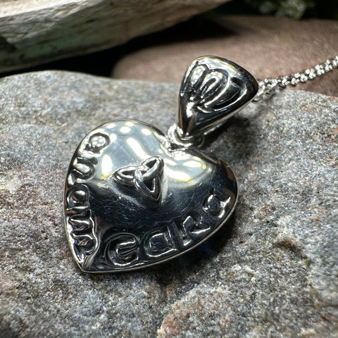 Load image into Gallery viewer, Irish Love Necklace, Gaelic Jewelry, Anam Cara Pendant, Soul Mate Pendant, Girlfriend Gift, Wife Gift, Anniversary Gift, Silver Ireland Gift
