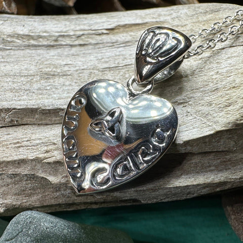 Load image into Gallery viewer, Irish Love Necklace, Gaelic Jewelry, Anam Cara Pendant, Soul Mate Pendant, Girlfriend Gift, Wife Gift, Anniversary Gift, Silver Ireland Gift
