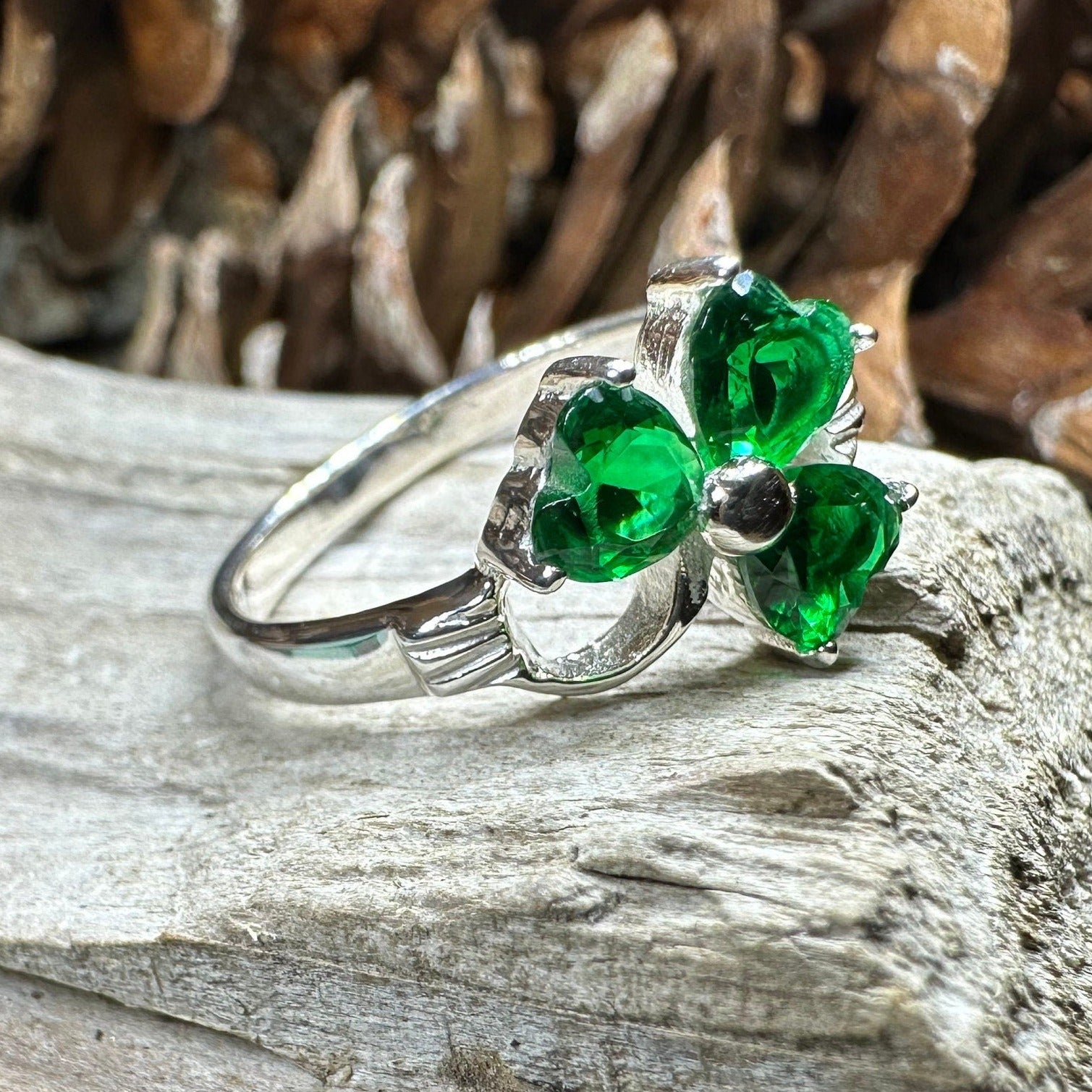 Emerald Irish Shamrock Ring in Sterling Silver — view 9