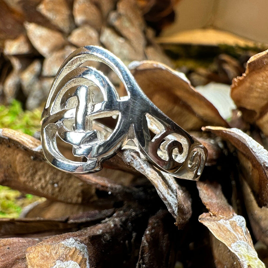 Celtic Knot Ring, Spiral Ring, Labyrinth Statement Ring, Irish Ring, Ladies Pagan Ring, Anniversary Gift, Scottish Ring, Wiccan Ring