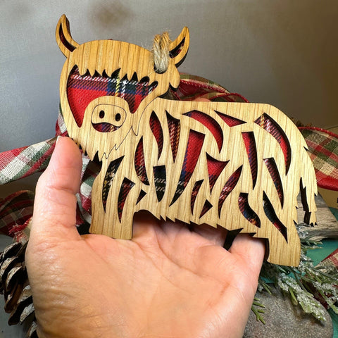 Load image into Gallery viewer, Highland Cow Ornament, Christmas Ornament, Scotland Gift, Scottish Cow, Tartan Gift, Christmas Tree Ornament, Holiday Gift, Oak Wood Plaque
