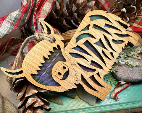 Load image into Gallery viewer, Highland Cow Ornament, Christmas Ornament, Scotland Gift, Scottish Cow, Tartan Gift, Christmas Tree Ornament, Holiday Gift, Oak Wood Plaque
