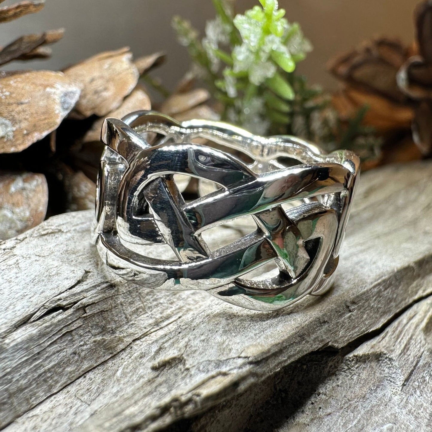 Celtic Ring, Irish Wedding Ring, Silver Scottish Ring, Large Irish Ring, Promise Ring, Anniversary Gift, Wedding Band, Ireland Gift