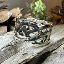 Load image into Gallery viewer, Celtic Ring, Irish Wedding Ring, Silver Scottish Ring, Large Irish Ring, Promise Ring, Anniversary Gift, Wedding Band, Ireland Gift
