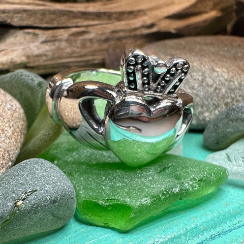 Load image into Gallery viewer, Celtic Ring, Irish Wedding Ring, Irish Claddagh Ring, Large Irish Ring, Promise Ring, Anniversary Gift, Silver Wedding Band, Ireland Gift
