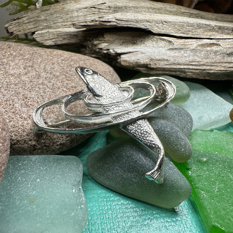 Load image into Gallery viewer, Salmon of Knowledge Brooch, Celtic Jewelry, Irish Pin, Gift for Fishing Lover, Anniversary Gift, Nature Jewelry, Realistic Fish Pin, Artisan
