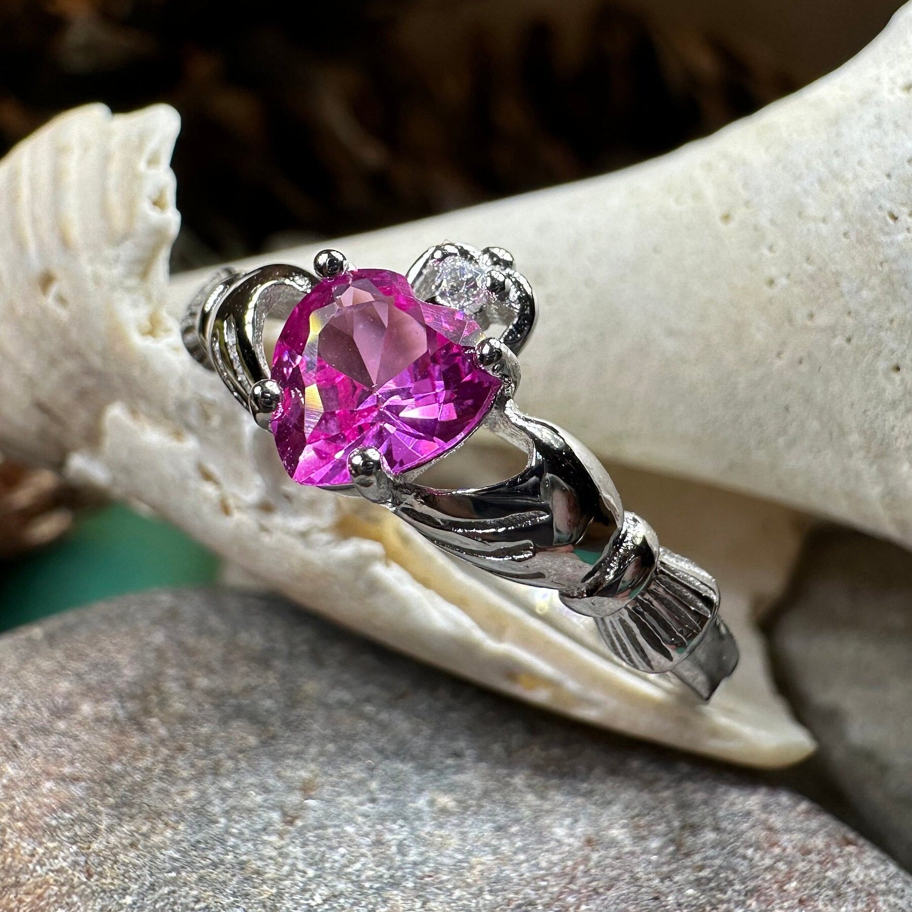 Claddagh Ring, Celtic Ring, Promise Ring, Irish Jewelry, Bride Gift, Ireland Gift, Heart Ring, Anniversary Gift, Girlfriend Gift, Wife Gift