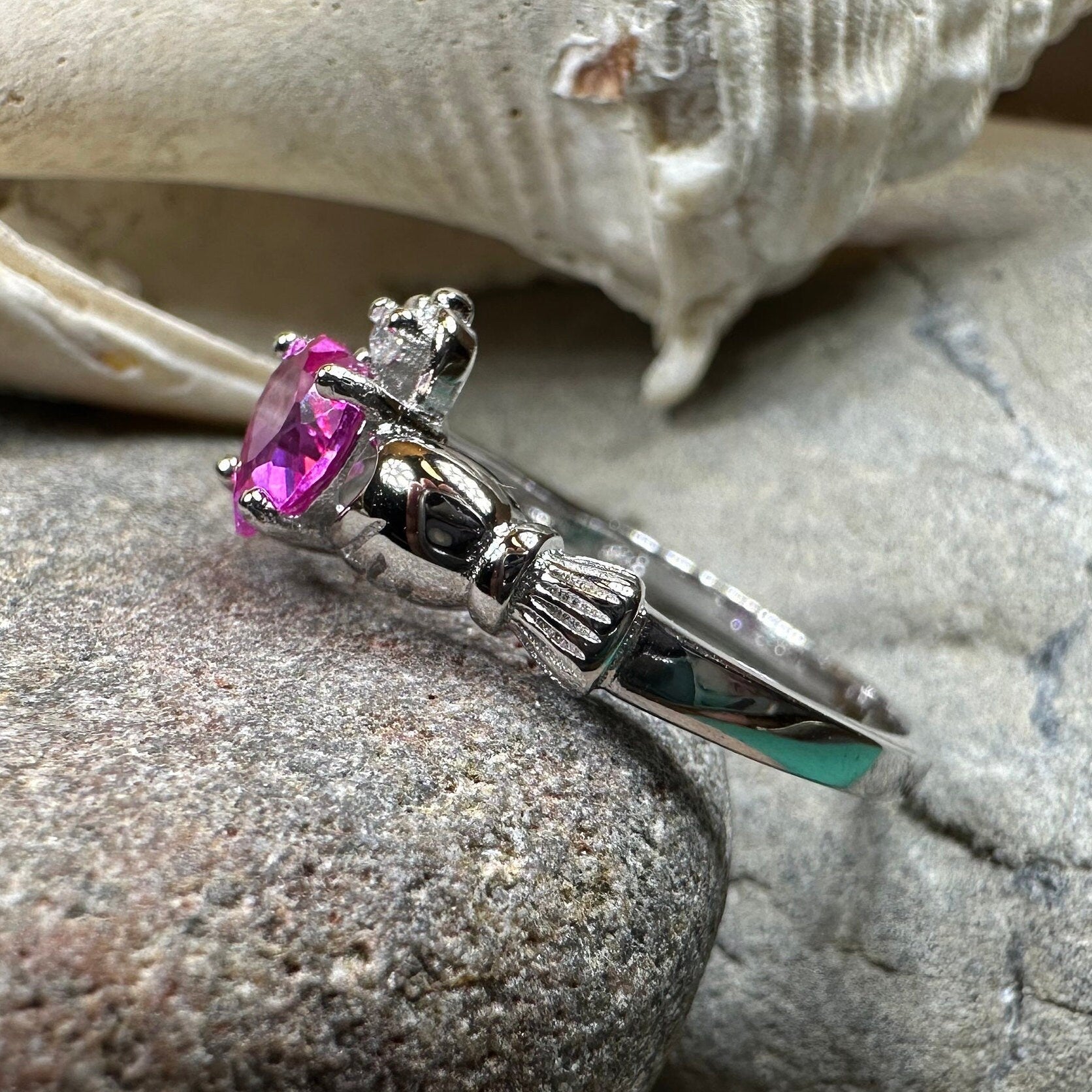 Claddagh Ring, Celtic Ring, Promise Ring, Irish Jewelry, Bride Gift, Ireland Gift, Heart Ring, Anniversary Gift, Girlfriend Gift, Wife Gift