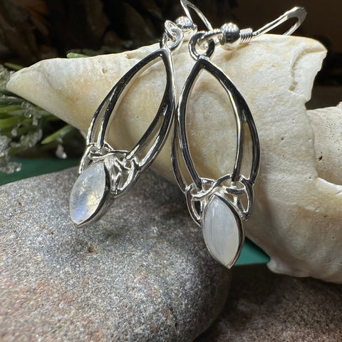 Load image into Gallery viewer, Trinity Knot Earrings, Celtic Jewelry, Irish Jewelry, Celtic Knot Jewelry, Bridal Jewelry, Moonstone, Scotland Jewelry, Mom Gift, Wife Gift
