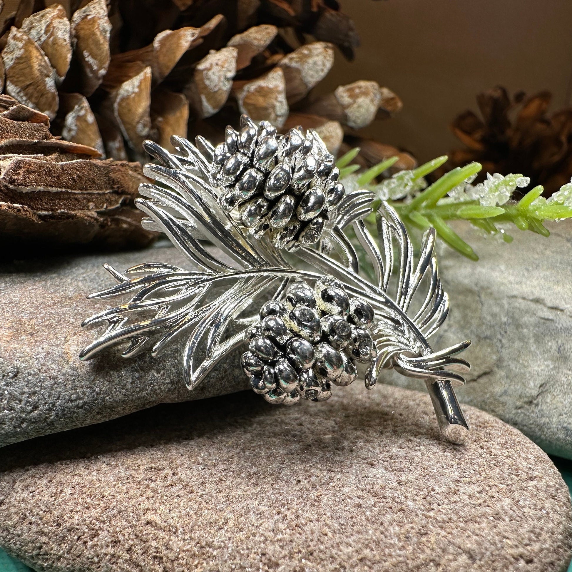 Pine Cone Brooch, Pine Pin, Nature Jewelry, Celtic Pin, Woodland Pin, Ladies Pin, Outlander Jewelry, Tree Jewelry, Wife Gift, Hiker Gift