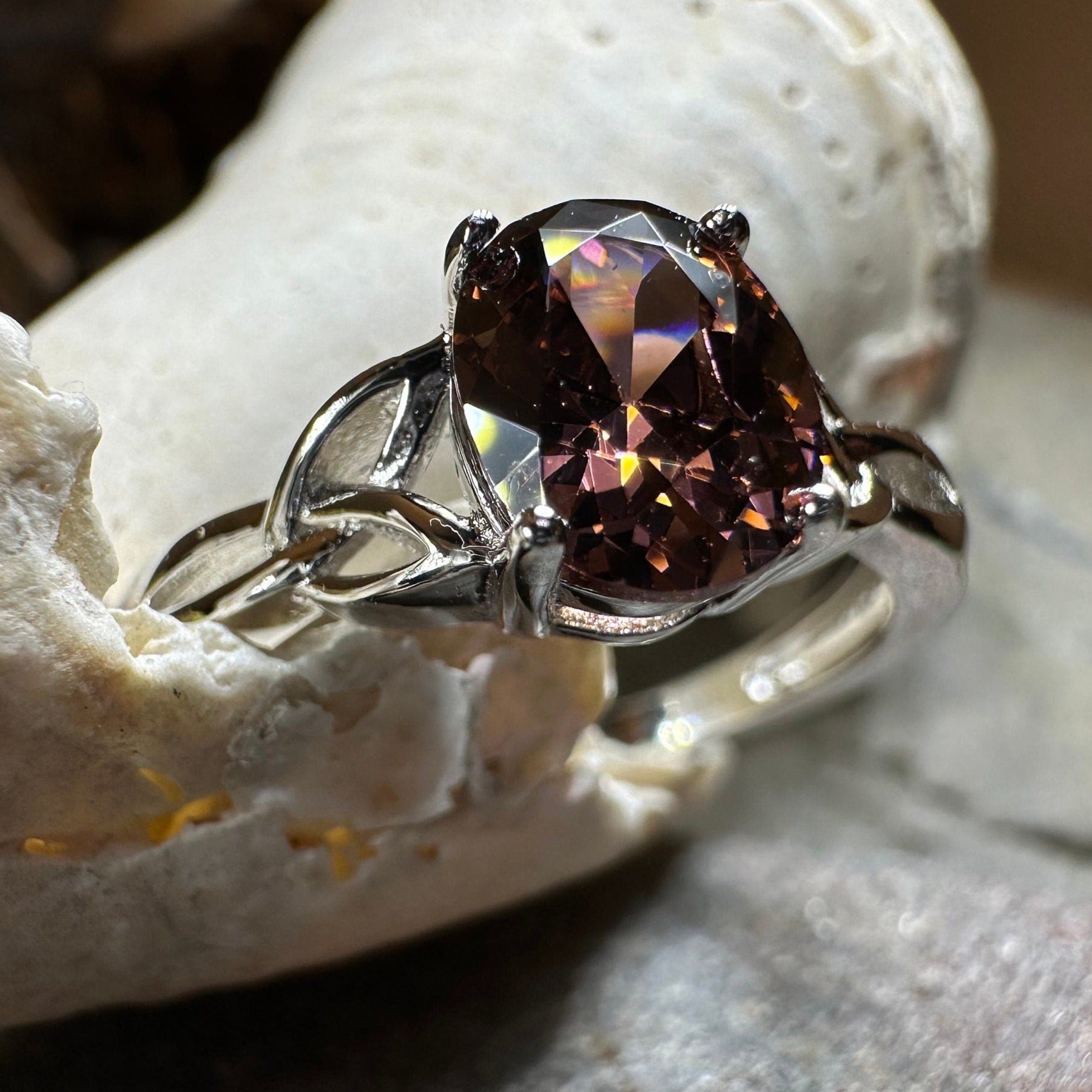 Celtic Autumn Ring, Engagement Ring, Ireland Ring, Promise Ring, Trinity Knot Jewelry, Anniversary Gift, Cocktail Ring, Rhodolite Ring Large