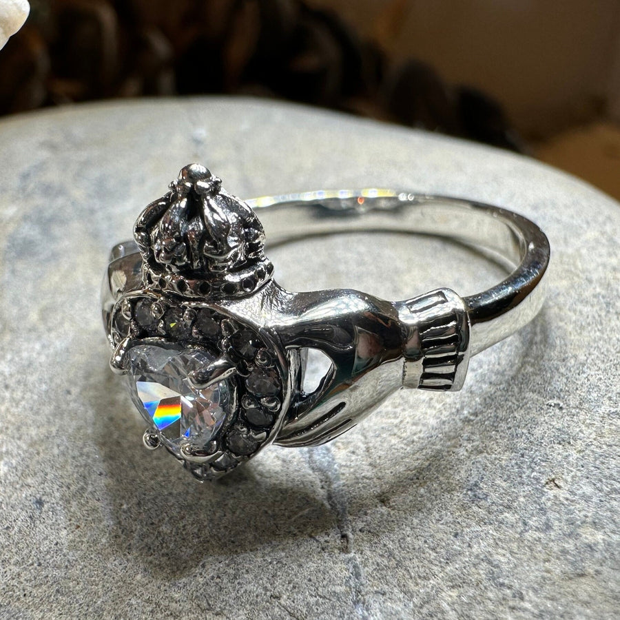Claddagh Ring, Celtic Jewelry, Irish Jewelry, Bridal Jewelry, Ireland Gift, Promise Ring, Anniversary Gift, Girlfriend Gift, Wife Gift