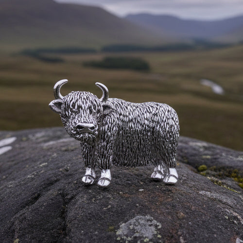 Highland Cow Brooch, Highland Coo, Scottish Pin, Anniversary Gift, Scotland Pin, Cow Lover Gift Cattle, Rancher, Silver Hairy Coo, Wife Gift