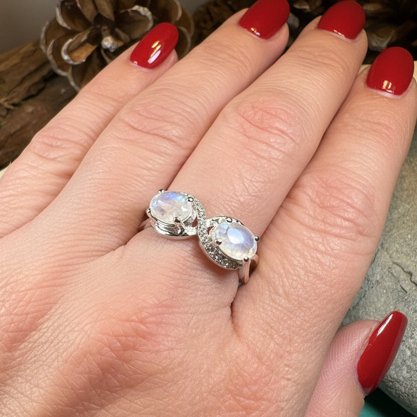 Moonstone Infinity Ring, Promise Ring, Engagement Ring, Celtic Jewelry, Anniversary Gift, Solitaire Ring, Boho Statement Ring, Cocktail Ring