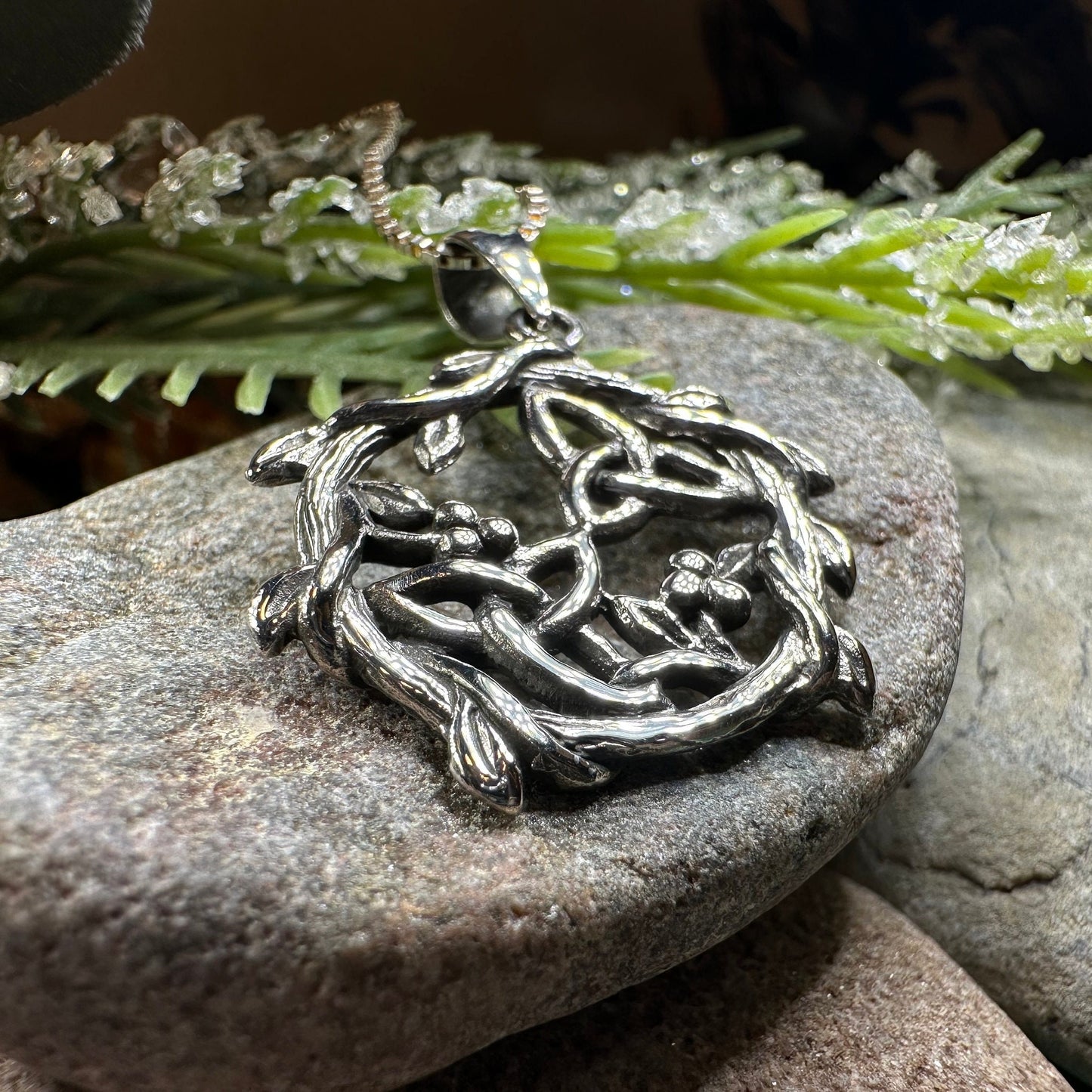 Mistletoe Necklace, Celtic Jewelry, Trinity Knot Pendant, Ireland Gift, Irish Jewelry, Scotland Jewelry, Anniversary Gift, Graduation Gift