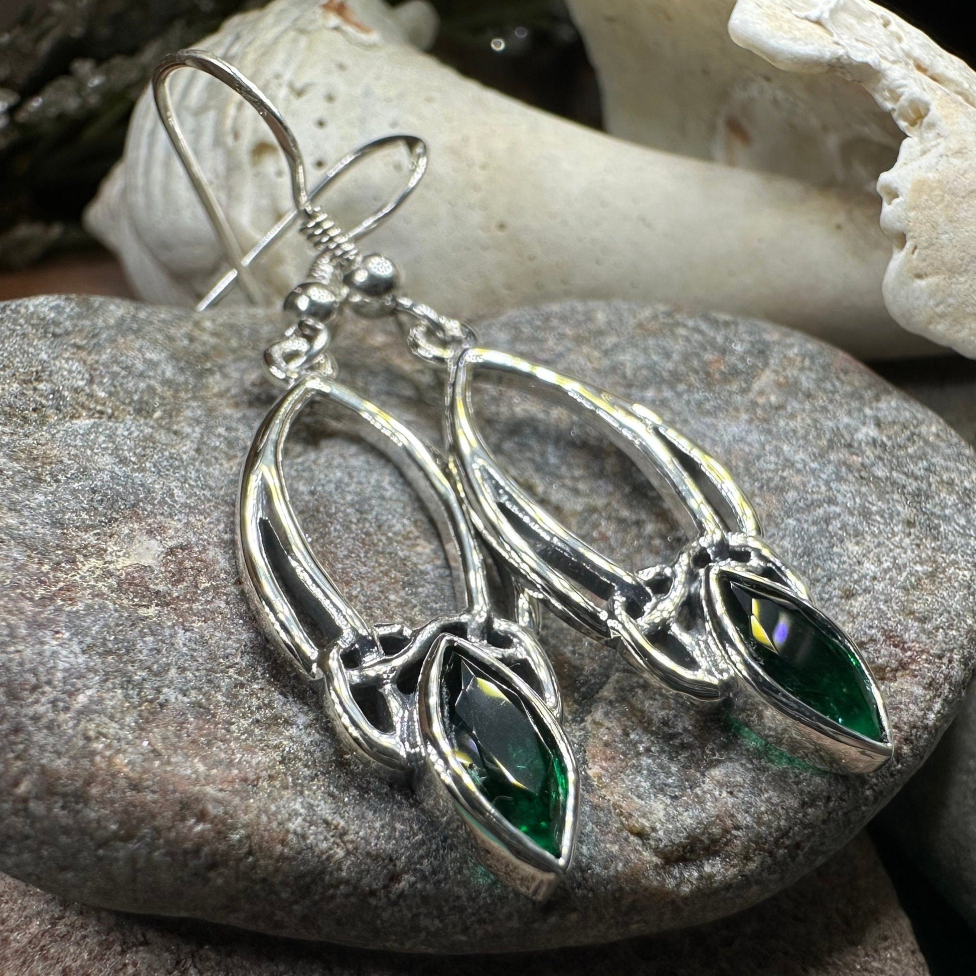 Trinity Knot Earrings, Celtic Jewelry, Irish Jewelry, Celtic Knot Jewelry, Bridal Jewelry, Emerald, Scotland Jewelry, Mom Gift, Wife Gift