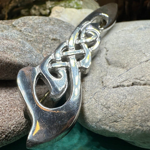 Load image into Gallery viewer, Celtic Kilt Pin, Scottish Jewelry, Scotland Kilt Pin, Tartan Pin, Anniversary Gift, Bagpiper Gift, Scotland Pin, Viking Jewelry, Tartan Pin
