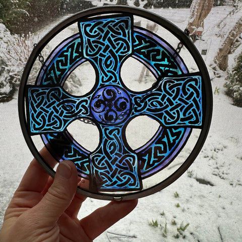 Load image into Gallery viewer, Celtic Cross Wall Decor, Ireland Gift, Stained Glass Celtic Knot, New Home Gift, Irish Wedding Gift, Scottish Gift, Blue Celtic Wall Cross
