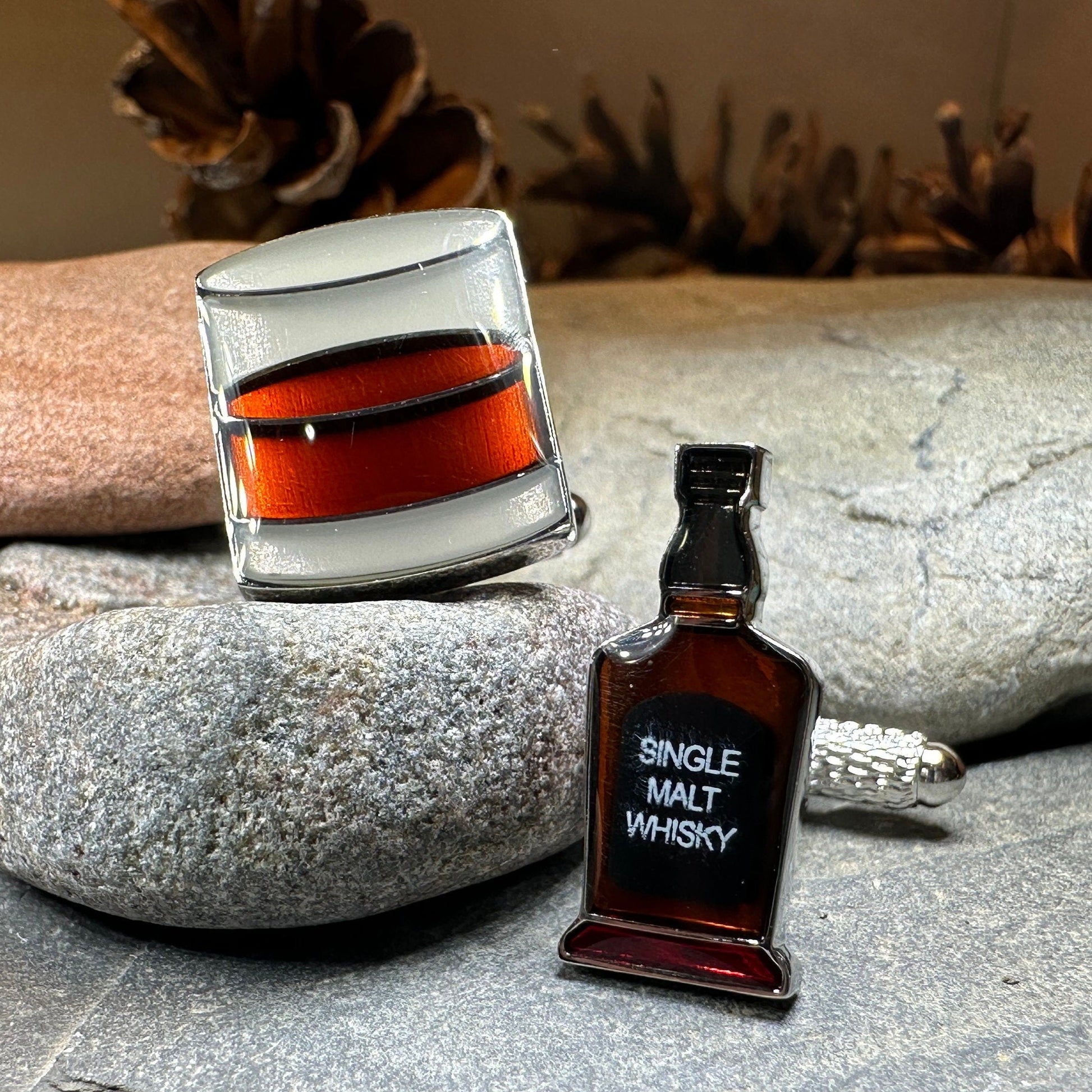 Scotch Whisky Cuff Links, Scotland Jewelry, Men's Celtic Jewelry, Whiskey Lover Gift, Groom Gift, Boyfriend Gift, Scottish Husband Gift, Dad