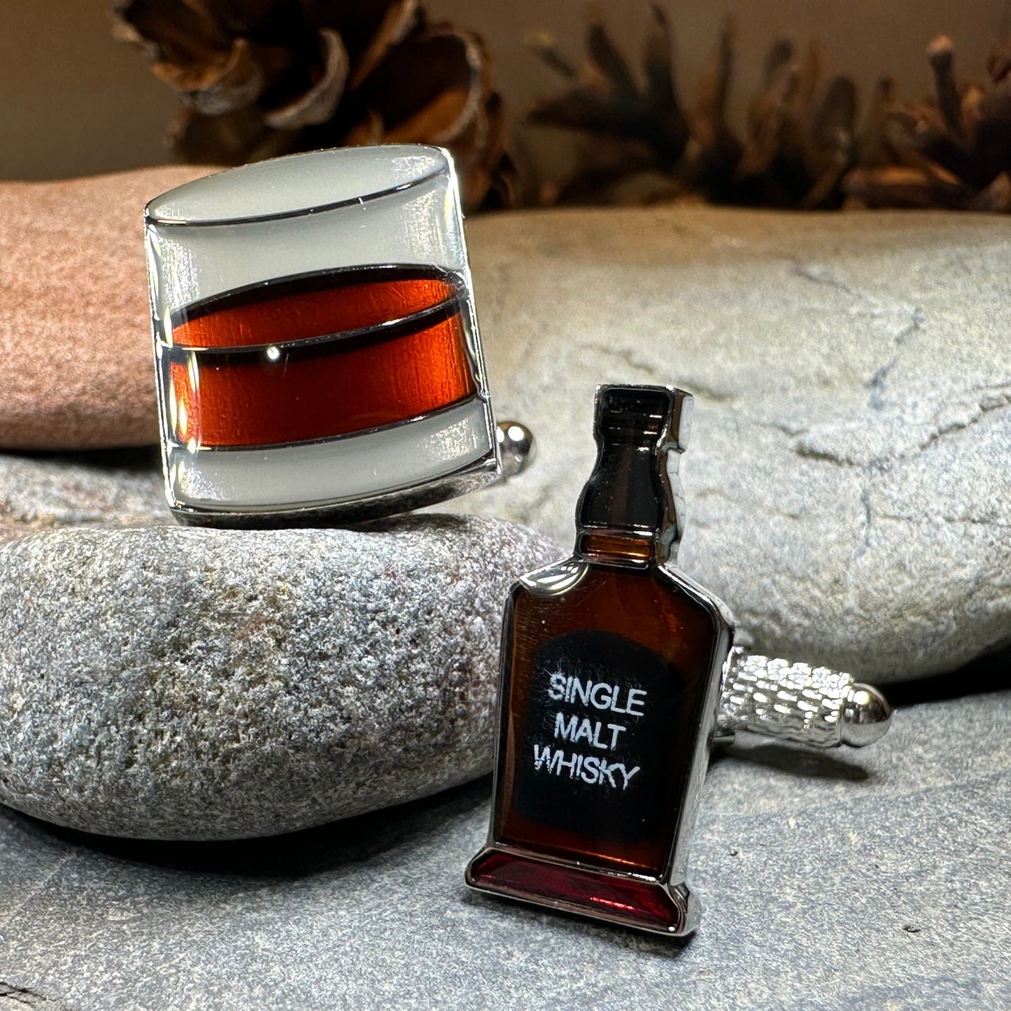 Scotch Whisky Cuff Links, Scotland Jewelry, Men's Celtic Jewelry, Whiskey Lover Gift, Groom Gift, Boyfriend Gift, Scottish Husband Gift, Dad