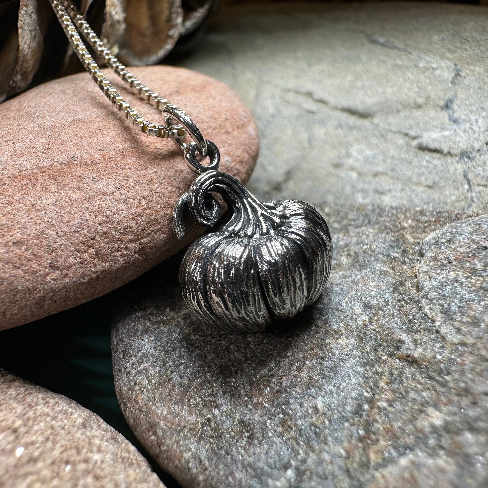 Realistic Autumn Pumpkin Necklace — view 8