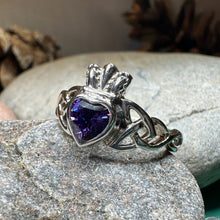 Load image into Gallery viewer, Elys Claddagh Ring
