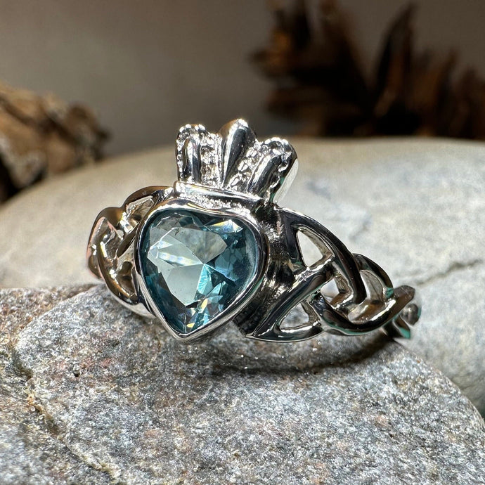 Elys Claddagh Ring