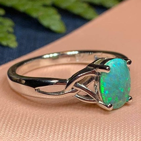 Irish Rain Celtic Ring — view 5