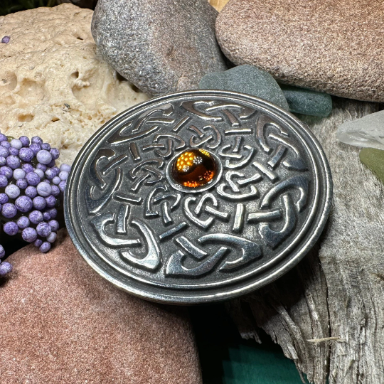 Celtic Knotwork Brooch — view 8