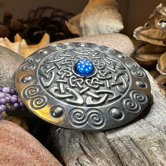 Heritage Celtic Knot Brooch — view 8