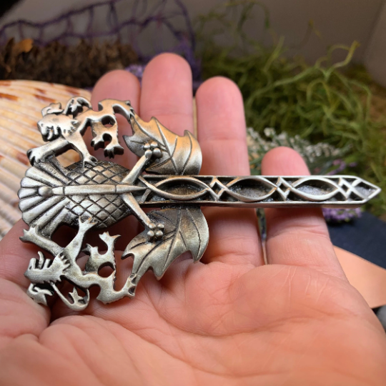Rampant Lion Sword Kilt Pin in Pewter — view 5