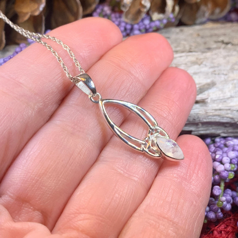 Load image into Gallery viewer, Elegant Moonstone Celtic Trinity Knot Necklace
