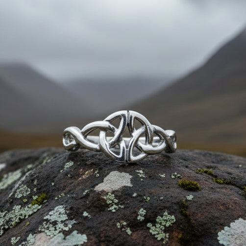 Torra Sterling Silver Trinity Knot Ring