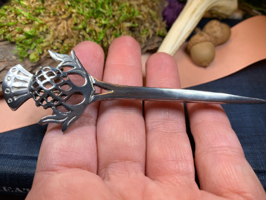Dalwhinnie Thistle Kilt Pin - Handmade in Scotland