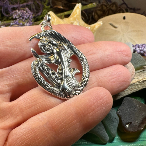 Load image into Gallery viewer, Ireland Celtic Mermaid Necklace in Sterling Silver

