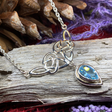 Load image into Gallery viewer, Ayn Celtic Knot Necklace
