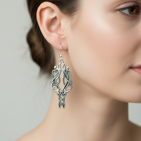 Load image into Gallery viewer, Unne Celtic Viking Earrings
